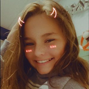 Meet your Posher, Addison